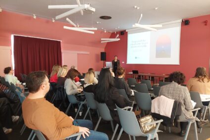 Edukacija o pravima i potrebama žrtava nasilja održana u Gradskoj knjižnici i čitaonici „Metel Ožegović“ Varaždin